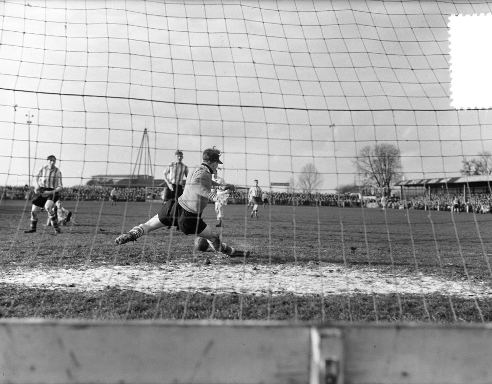 HDVS tegen PSV voetbal, Bestanddeelnr 904-9214
