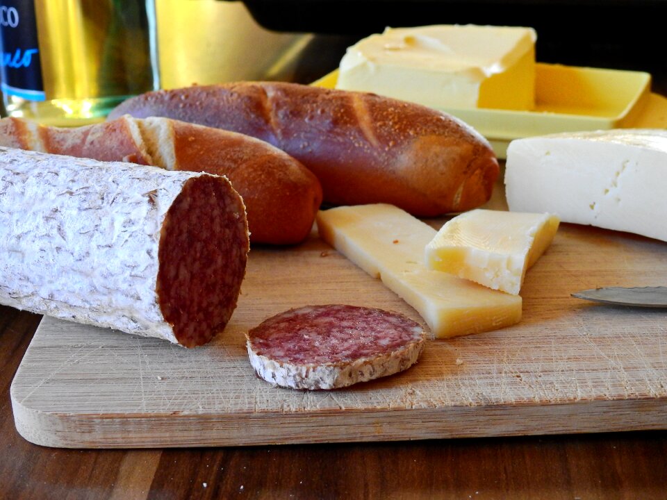 Dine sausage salami