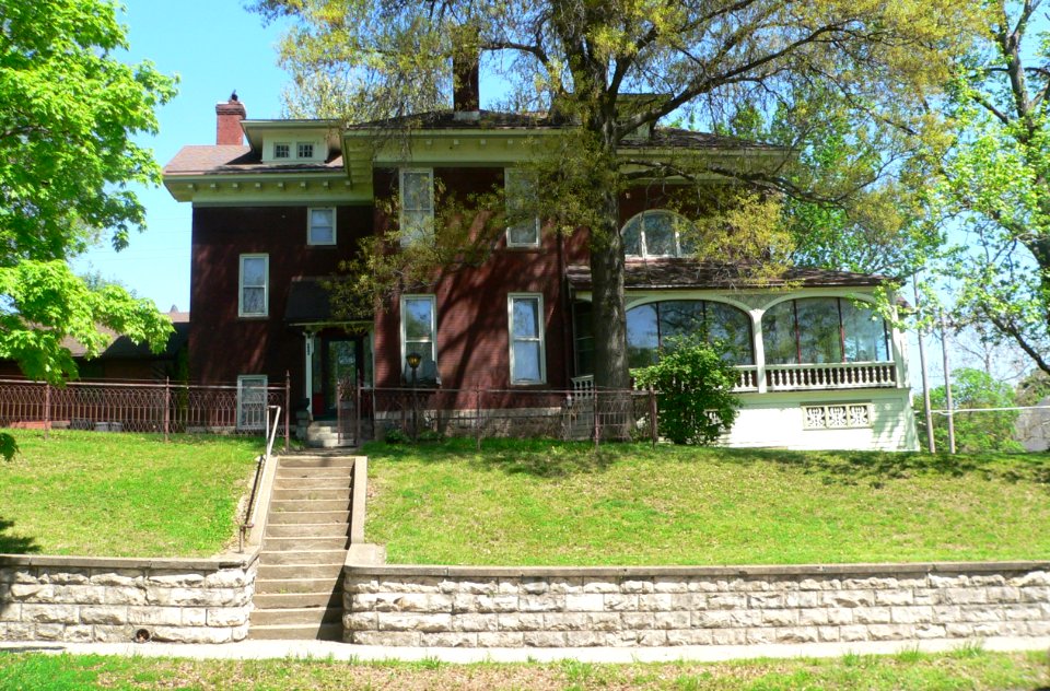 Hausner house (Atchison KS) from W 1