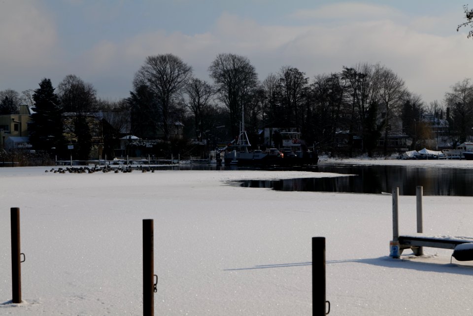 Havel ferry Hakenfelde Konradshöhe with ice and snow 2021-02-10 02