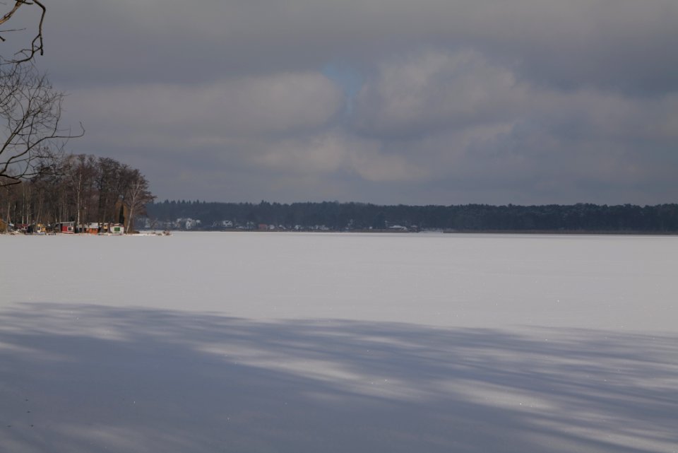 Havel with Konradshöhe with ice and snow from Hakenfelde 2021-02-10 02