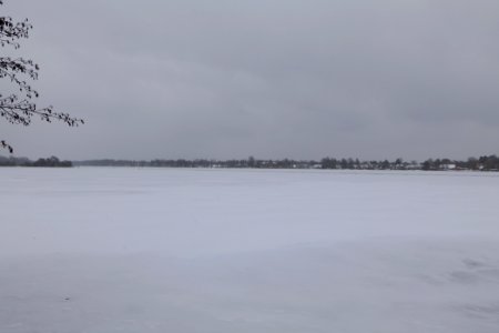 Havel with snow and ice from promenade Nieder Neuendorf 2021-02-09 01