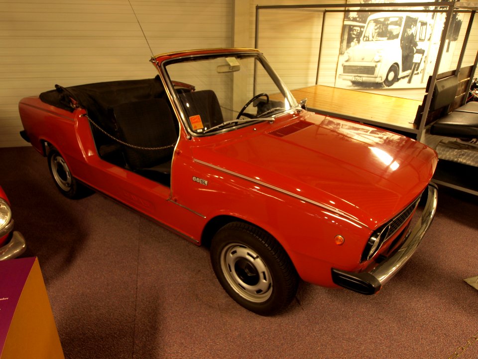 Havas Cabriolet, Fa HAVAS (HAns Van AS)