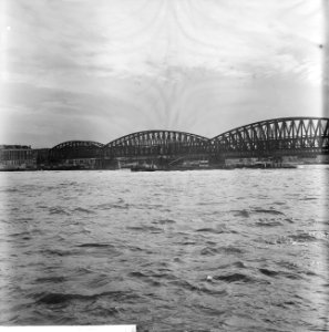Havengezichten Rotterdam, Maasbruggen, Bestanddeelnr 918-1756
