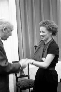 Haya van Someren, Bestanddeelnr 913-3612