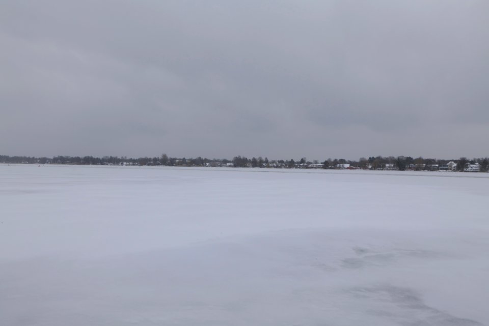 Havel with snow and ice from promenade Nieder Neuendorf 2021-02-09 03