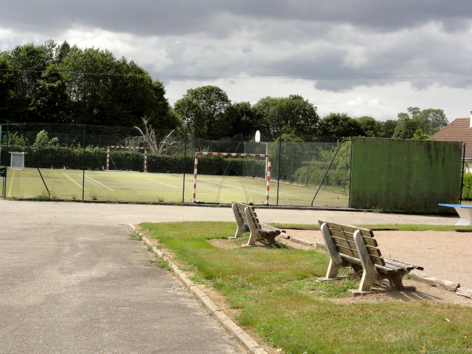 Hautot-Saint-Sulpice (Seine-Mar.) terrain multi-sports