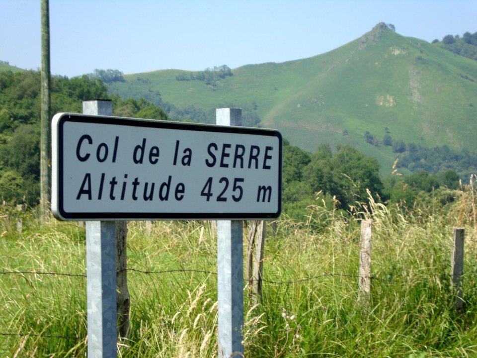Haux (Pyr-Atl, Fr) Col de la SERRE 425 m