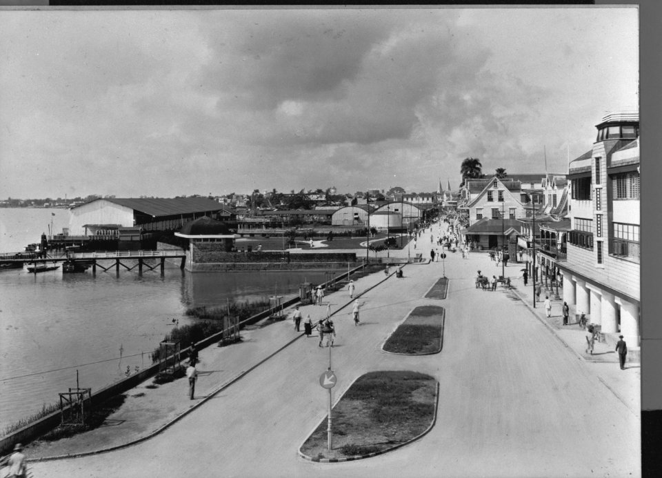 Havenkwartier Paramaribo met postkantoor, Bestanddeelnr 935-1295