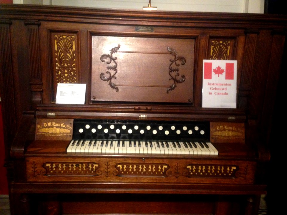 Harmonium Museum Barger Compascuum - collectie 13