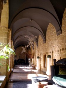 Haro - Claustro del ex Convento de San Agustín, actual Hotel Los Agustinos 07