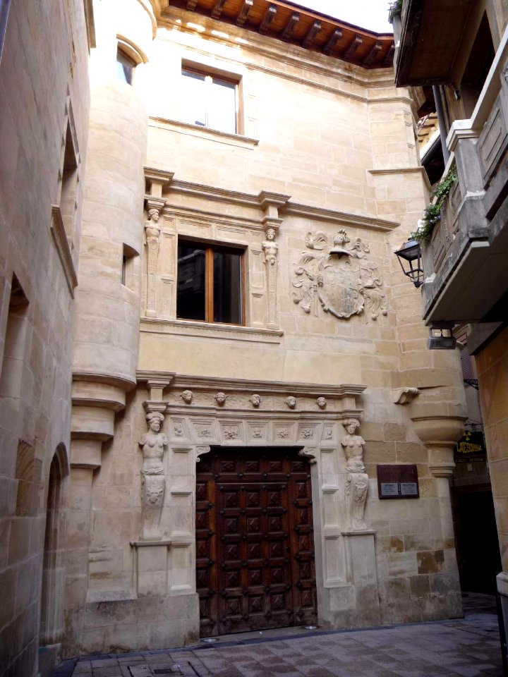 Haro - Centro Municipal de Cultura (Palacio de Bendaña o Paternina) 1