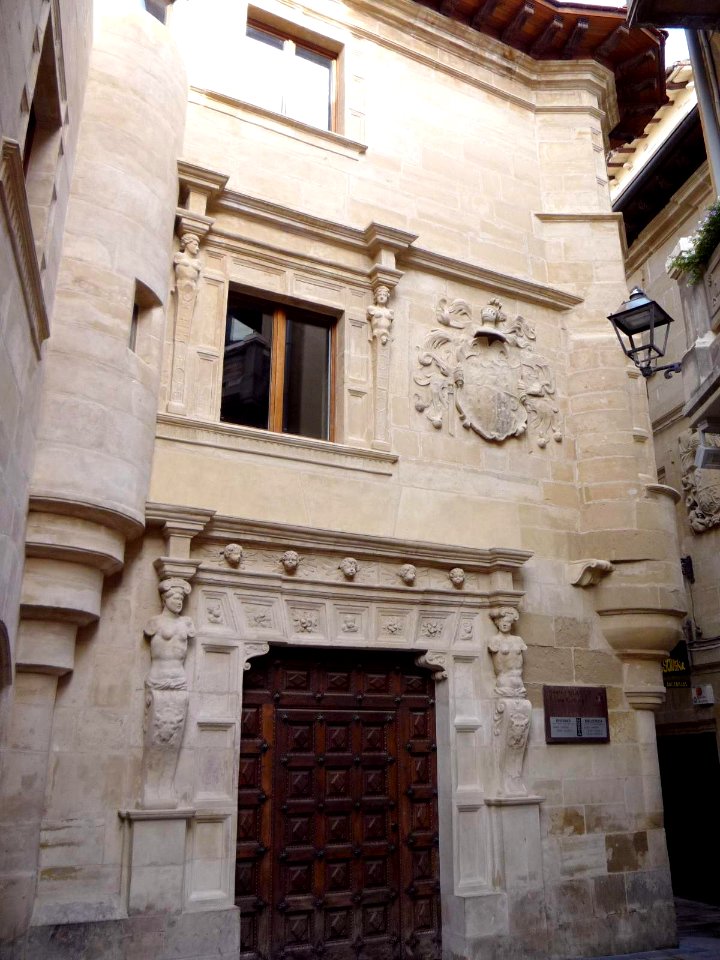 Haro - Centro Municipal de Cultura (Palacio de Bendaña o Paternina) 3