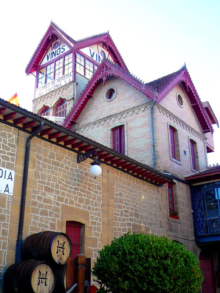 Haro - Bodegas López de Heredia Viña Tondonia 06
