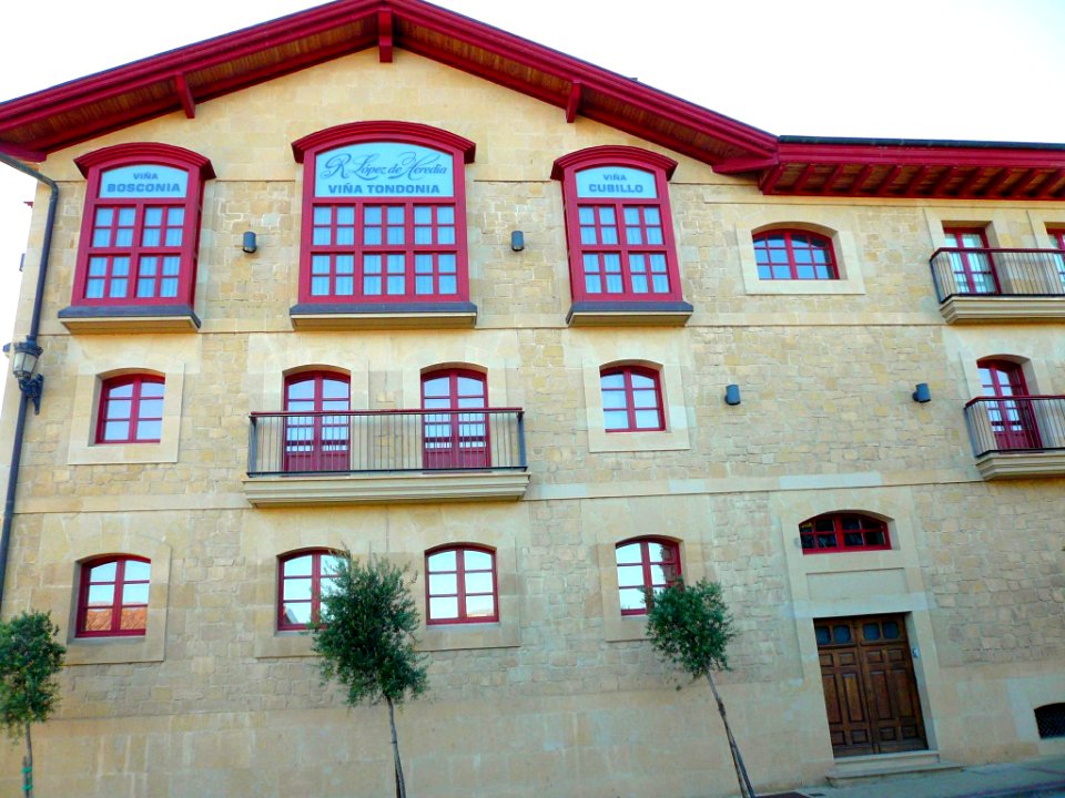 Haro - Bodegas López de Heredia Viña Tondonia 03