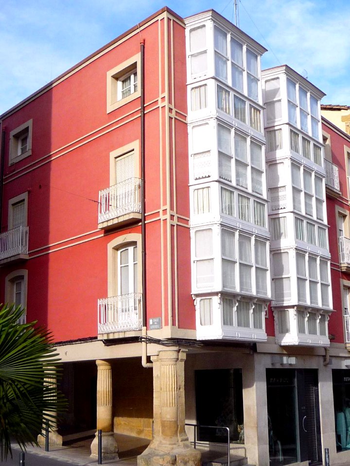 Haro - Plaza de la Paz 08