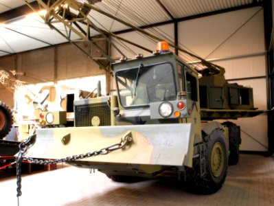 Harnischfeger Corporation M320RT pic4
