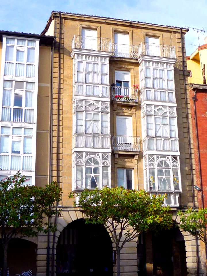 Haro - Plaza de la Paz 16