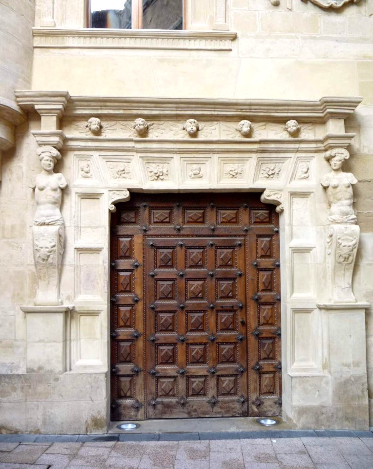 Haro - Centro Municipal de Cultura (Palacio de Bendaña o Paternina) 6