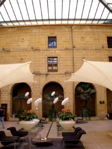 Haro - Claustro del ex Convento de San Agustín, actual Hotel Los Agustinos 02