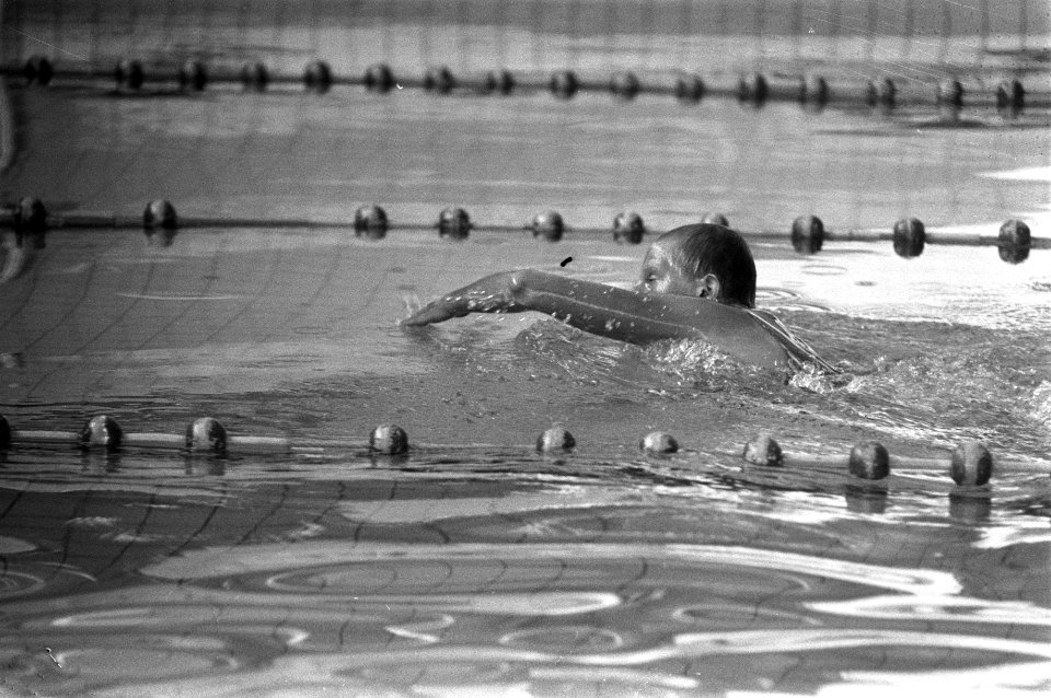 Hansje Bunschoten verbetert het record op de 1500 meter vrije slag, Bestanddeelnr 925-6751