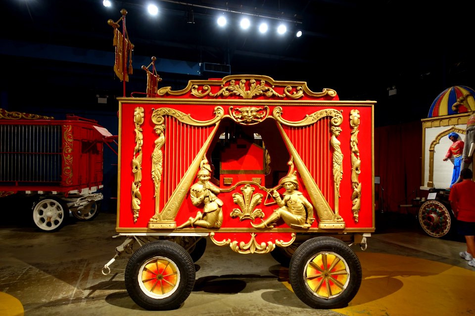 Harp and Jesters Calliope Wagon, Sullivan & Eagle Company, c. 1915, wood, iron, brass, copper - Circus Museum - John and Mable Ringling Museum of Art - Sarasota, FL - DSC00408