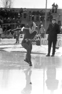 Hans van Helden in actie, Bestanddeelnr 926-9374
