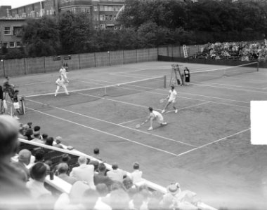 Hans van Swol en Ivo Rinkel tegen Washer en J. Brichart, Bestanddeelnr 904-0982