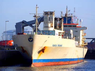 Hansa Bremen (ship, 1989) IMO 8802088 Callsign ELW06 Port of Antwerp pic1