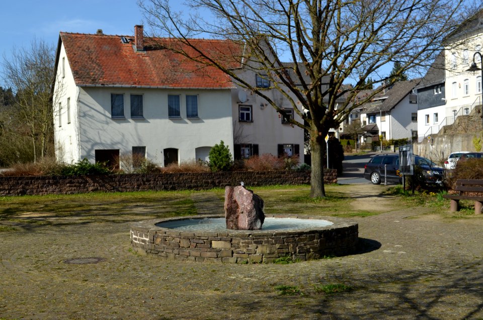 Hasselbach, Rundbrunnen (1)