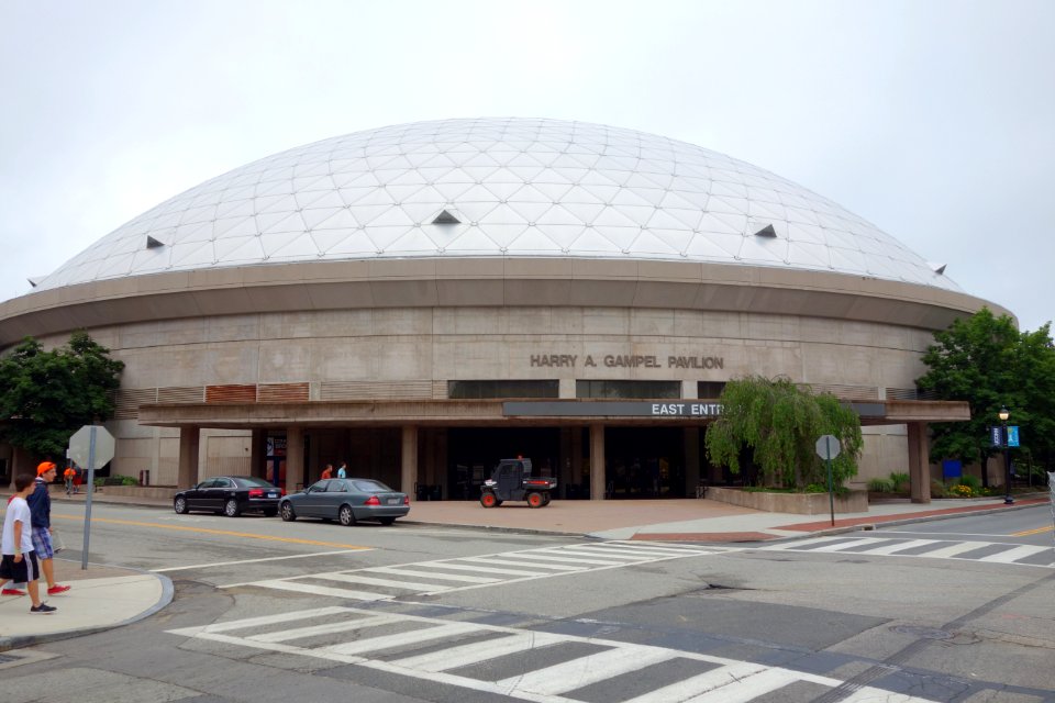 Harry A. Gampel Pavilion - University of Connecticut - DSC09915