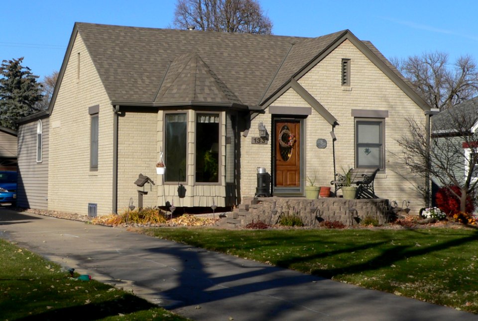 Hastings, Nebraska 133 Lakeside Dr