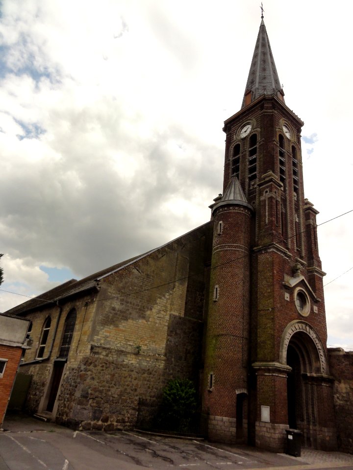 Haspres (Nord, Fr) église, façade