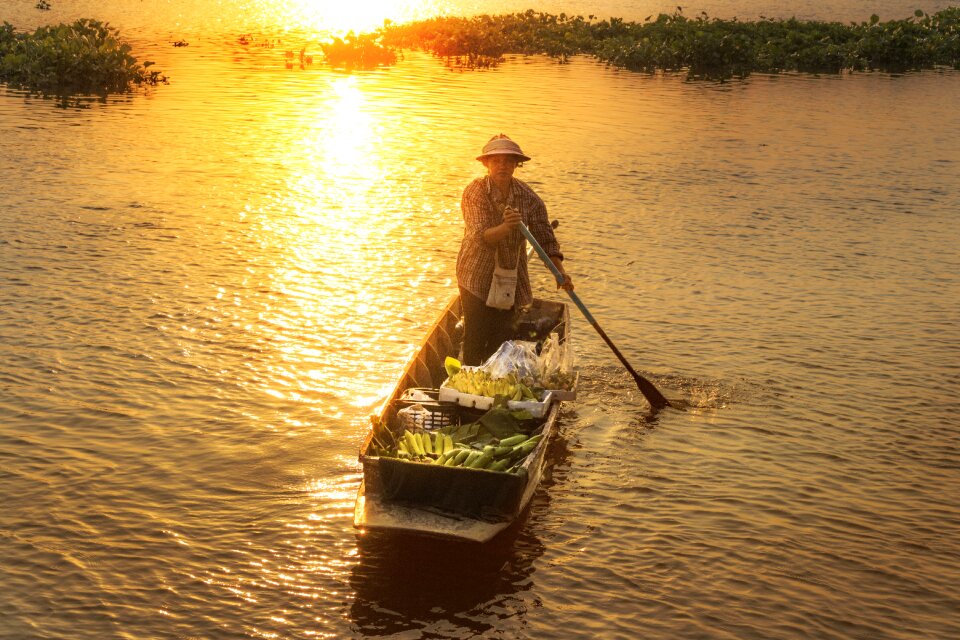 Ship water transportation