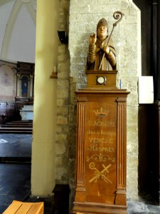Haspres (Nord, Fr) église, buste Saint Achaire
