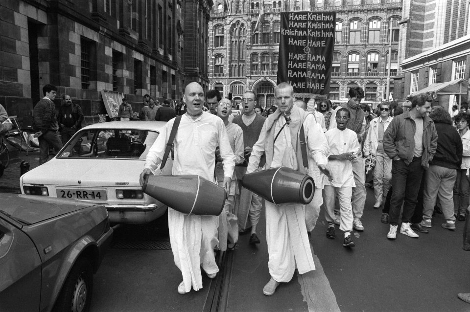 Hare Krishnas, Bestanddeelnr 933-6435