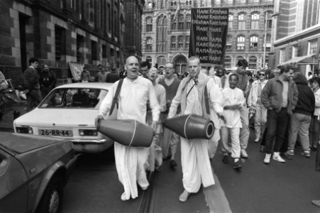 Hare Krishnas, Bestanddeelnr 933-6435