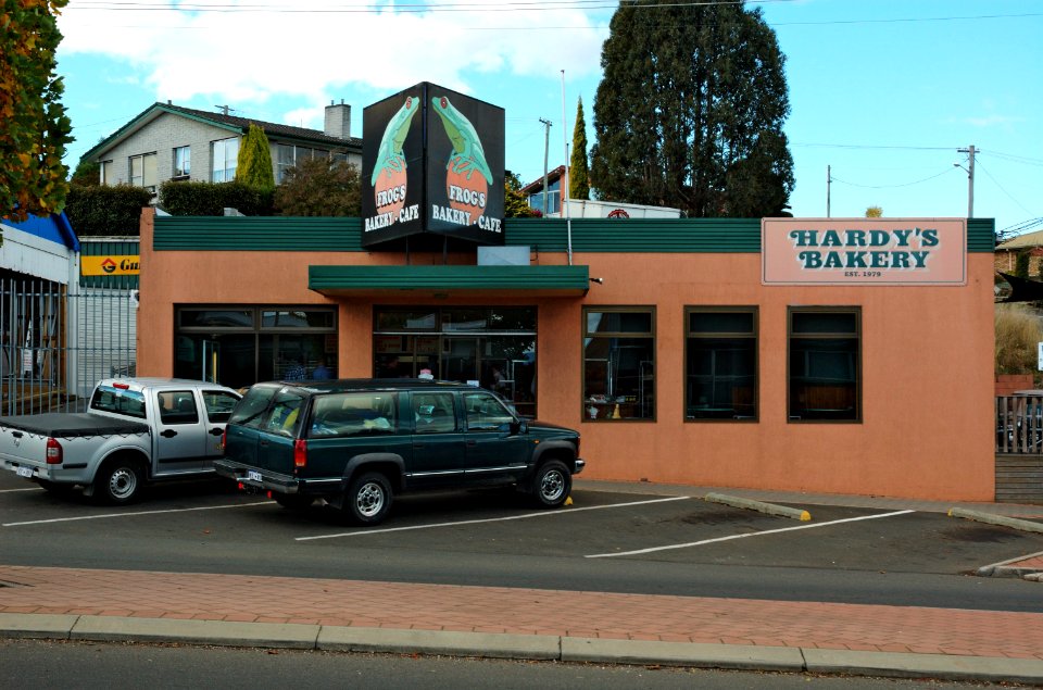 Hardys-Bakery-Deloraine-20070422-039