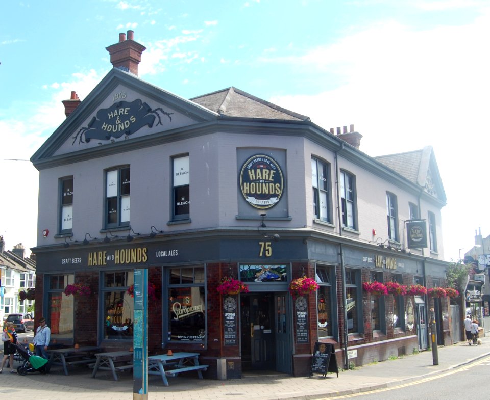 Hare and Hounds pub, 75 London Road, Preston Circus, Brighton (July 2019) (3)
