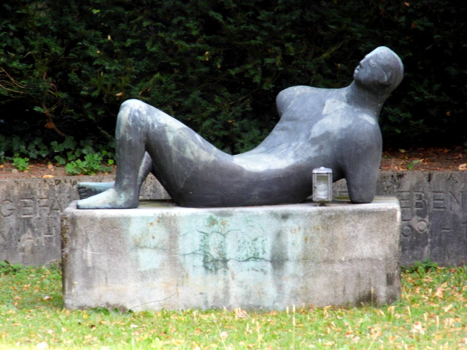 Harheim, Gefallenendenkmal
