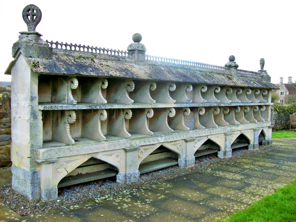 Hartpury Bee Shelter