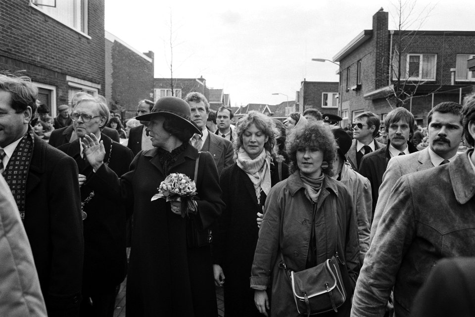Hare Majesteit bezoekt Haarlem, Bestanddeelnr 932-5496