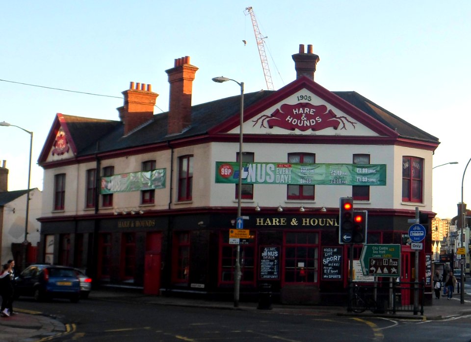 Hare and Hounds pub, 75 London Road, Brighton (December 2013)