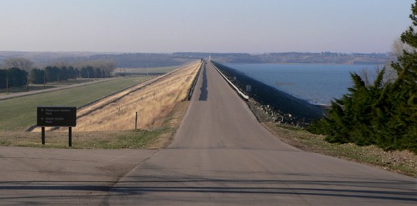 Harlan County Dam from N 1