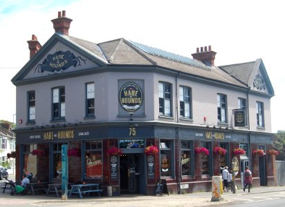 Hare and Hounds pub, 75 London Road, Preston Circus, Brighton (July 2019) (2)