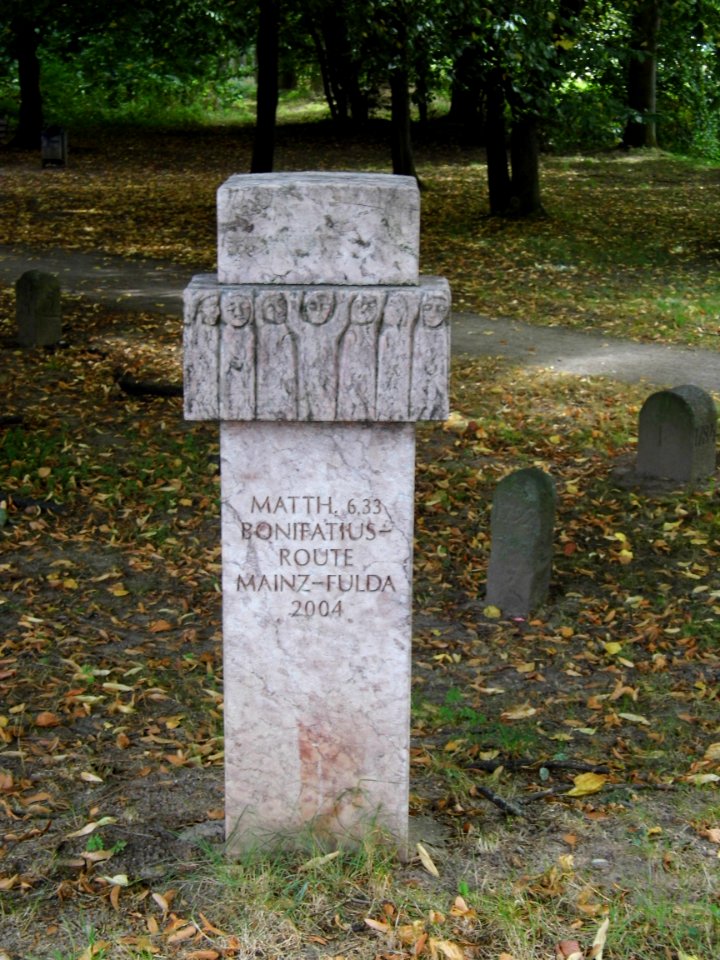 Harheim, Bonifatiusroute