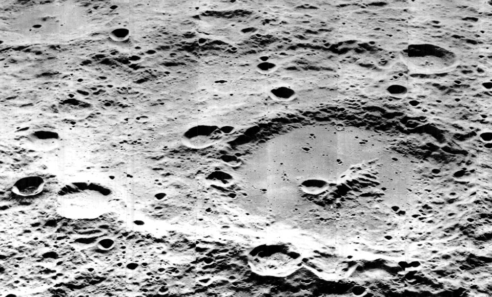 Harkhebi crater 5181 med