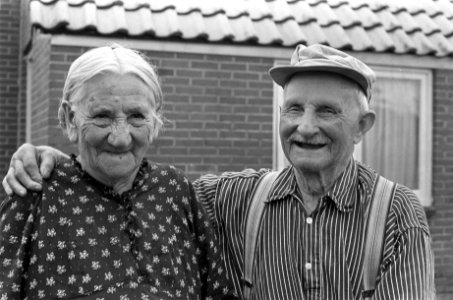 Harm Tingen en Jantje Woltman 12 augustus 75 jaar getrouwd in Gieten, Bestanddeelnr 919-4037