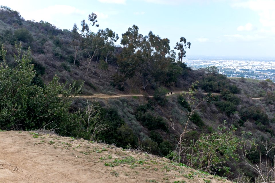 Hellman Park Whittier CA 6 Mariposa Trail view of Whittier CA