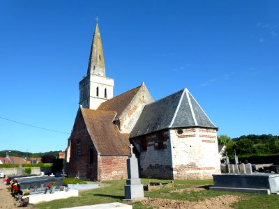 Helfaut (Pas-de-Calais, Fr) église Saint-Denis de Bilques, chevet